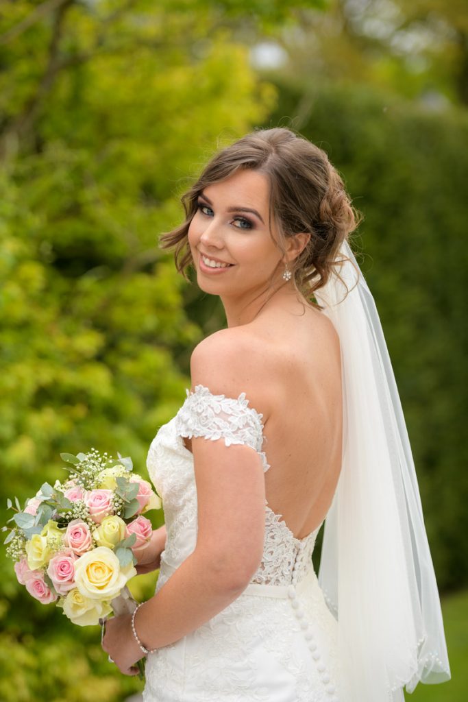 Beautiful bride, wedding photography at Torworth Court