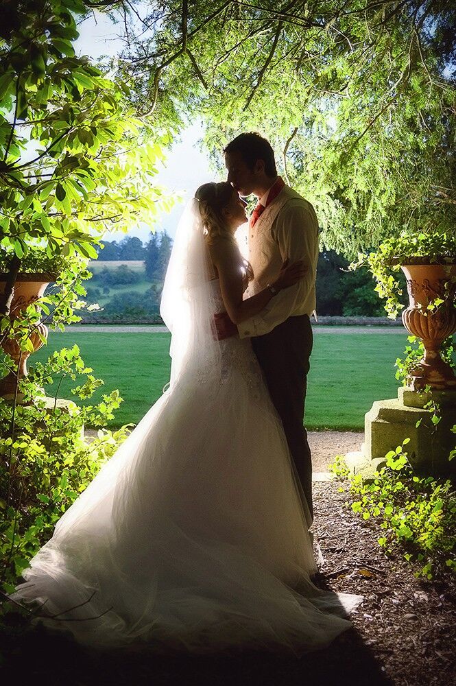 Bride &amp; Groom wedding photography at Orchardleigh Estate