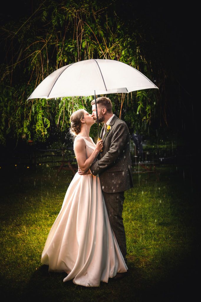 Bride &amp; Groom wedding photography at The Boathouse, Bath