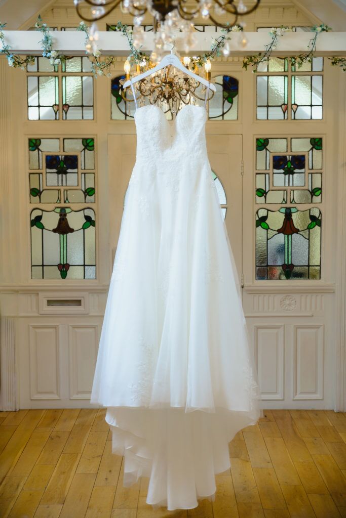 wedding-photography-at-Berwick-Lodge-Bristol_1