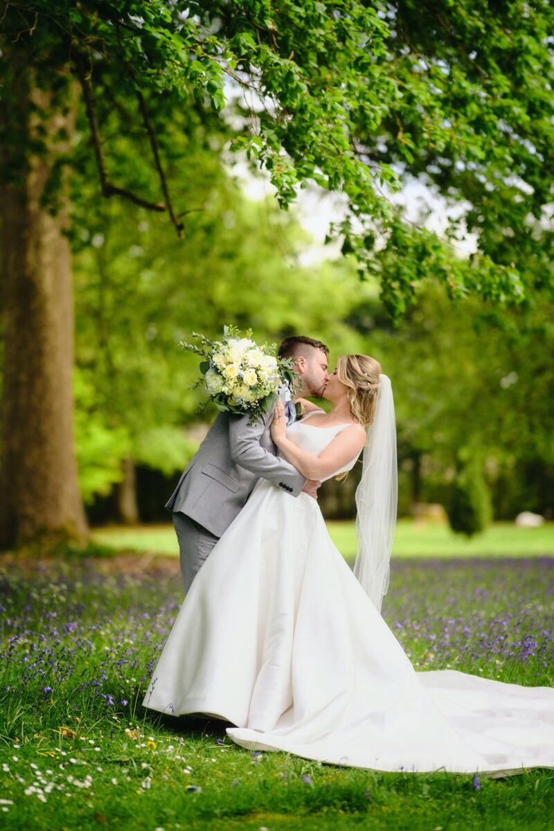 wedding-photographer-bristol-tortworth-court-31